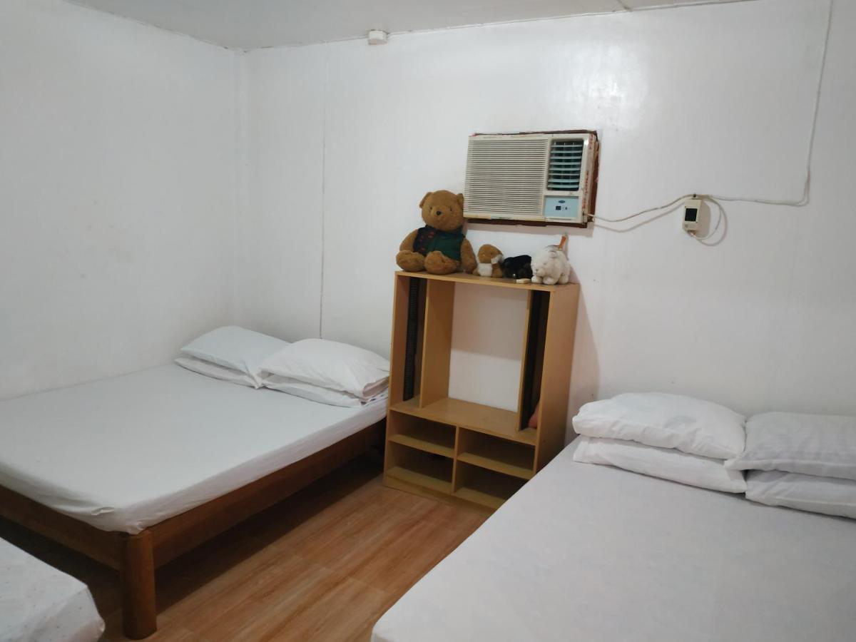 Emoks Guest House Moalboal Ngoại thất bức ảnh