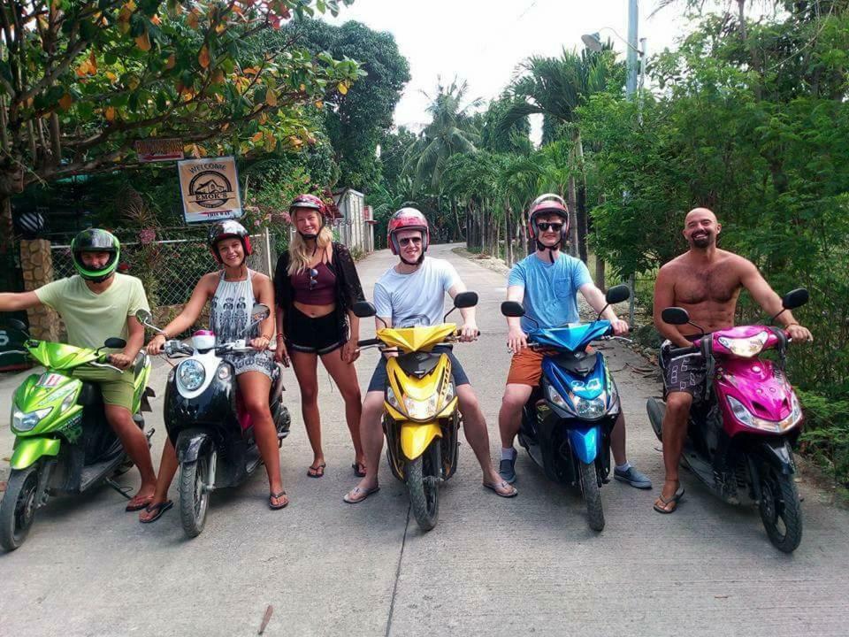 Emoks Guest House Moalboal Ngoại thất bức ảnh